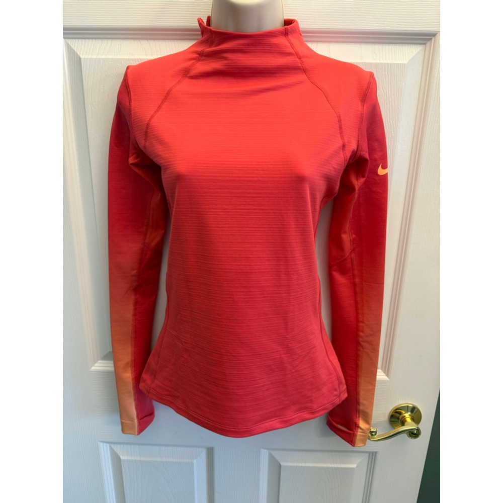 Nike Pro Women's Hyperwarm Training Top coral peach size S